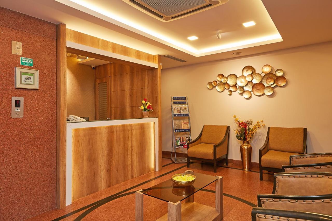 Taz Kamar Family Hotel Čennai Exteriér fotografie